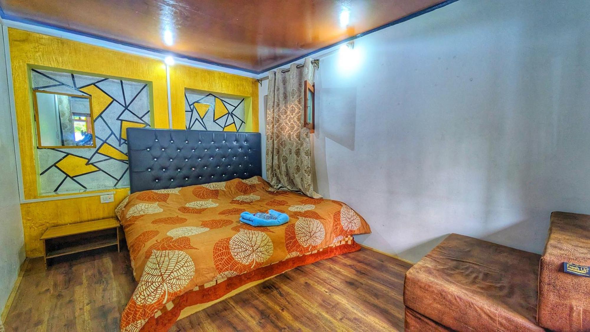 Mir Guest House Pahalgām Eksteriør bilde
